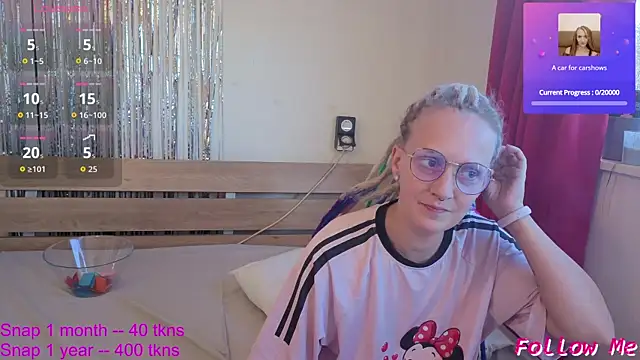 Snapshot of lisa_yummi chatting on 26, 9, 2025 lisa yummi online show from 26, 9, 2025