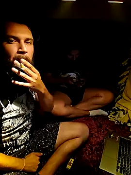 Snapshot of unfilteredstudios chatting on 6, 10, 2025 unfilteredstudios online show from 6, 10, 2025