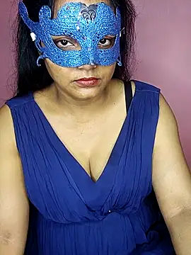 Snapshot of MEERAcle chatting on 3, 10, 2025 MEERAcle online show from 3, 10, 2025