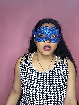 Snapshot of MEERAcle chatting on 13, 10, 2025 MEERAcle online show from 13, 10, 2025