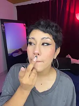 Snapshot of ZahaRose chatting on 9, 11, 2025 ZahaRose online show from 9, 11, 2025