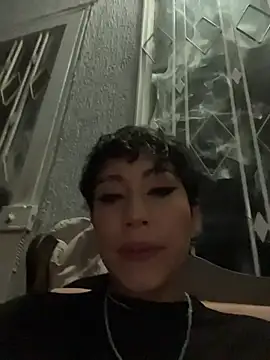 Snapshot of ZahaRose chatting on 12, 11, 2025 ZahaRose online show from 12, 11, 2025