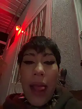 Snapshot of ZahaRose chatting on 15, 11, 2025 ZahaRose online show from 15, 11, 2025