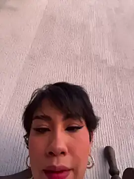 Snapshot of ZahaRose chatting on 13, 12, 2025 ZahaRose online show from 13, 12, 2025