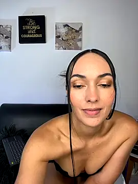 Snapshot of fetish_foot_ chatting on 19, 9, 2025 fetish foot online show from 19, 9, 2025