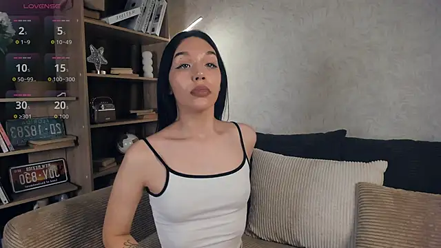 Snapshot of MarryWebbb chatting on 24, 9, 2025 MarryWebbb online show from 24, 9, 2025