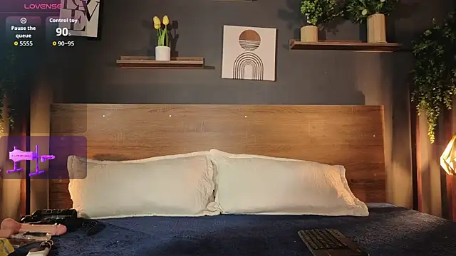 KLOE LUSTX online show from 24, 2, 2026