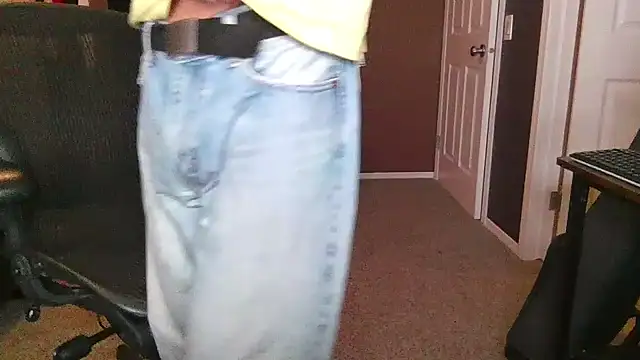 Snapshot of jjjjjfive chatting on 8, 10, 2025 jjjjjfive online show from 8, 10, 2025