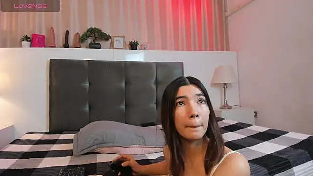 CuteButHarder online show from 10, 4, 2026