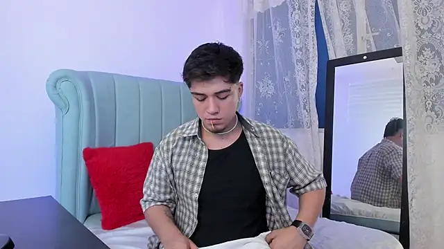 Snapshot of juanmechanic_ chatting on 21, 11, 2025 juanmechanic online show from 21, 11, 2025