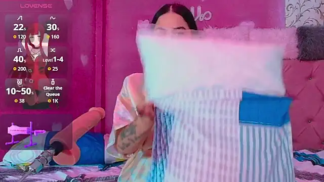 Snapshot of Lali_HOtt chatting on 14, 11, 2025 Lali HOtt online show from 14, 11, 2025