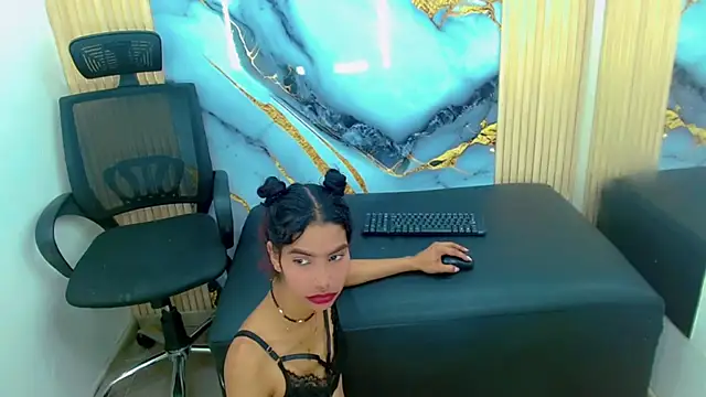 TifannyHott online show from 11, 9, 2025