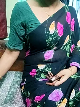 Snapshot of Apurvaa chatting on 26, 11, 2025 Apurvaa online show from 26, 11, 2025