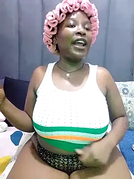 MrsMxx25 online show from 22, 10, 2025