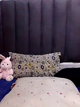 MrsMxx25 online show from 29, 10, 2025