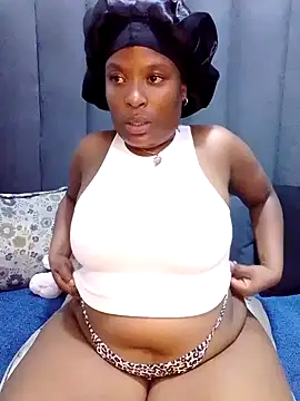 MrsMxx25 online show from 5, 11, 2025