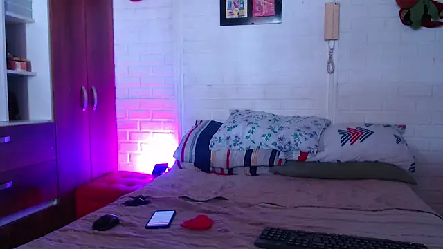 lucyymaximo online show from 17, 11, 2025