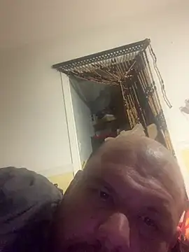 shakeweight online show from 11, 2, 2026