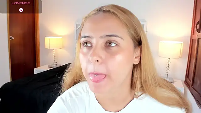 MikaelaStone online show from 11, 10, 2025