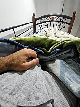 Snapshot of fena-sikerimmm chatting on 19, 11, 2025 fena-sikerimmm online show from 19, 11, 2025