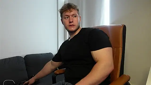 Snapshot of Richard_Dullas chatting on 11, 9, 2025 Richard Dullas online show from 11, 9, 2025