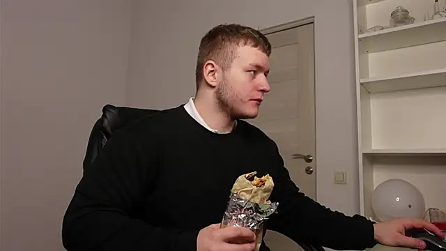 Snapshot of Richard_Dullas chatting on 14, 12, 2025 Richard Dullas online show from 14, 12, 2025