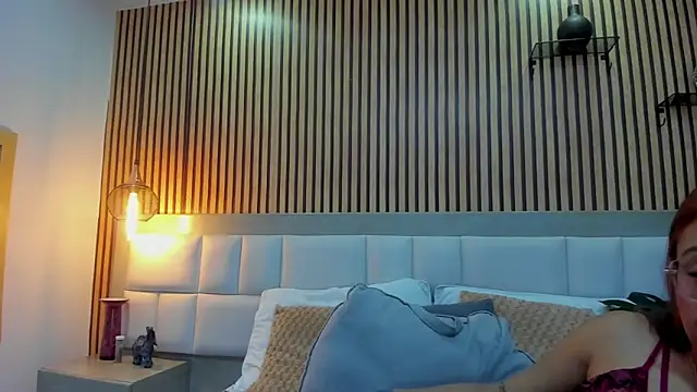 Snapshot of KattyBonnie chatting on 19, 10, 2025 KattyBonnie online show from 19, 10, 2025