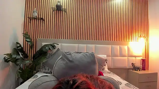 Snapshot of KattyBonnie chatting on 3, 12, 2025 KattyBonnie online show from 3, 12, 2025