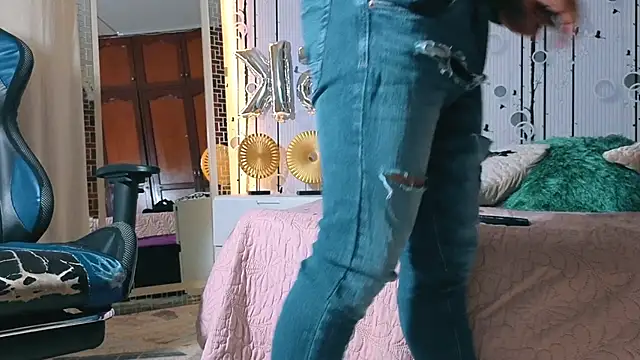 AlphaDrip online show from 4, 11, 2025