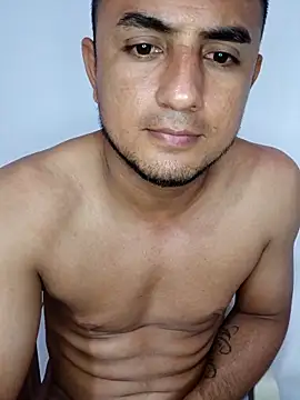 Snapshot of Geral_Yeraldyn09 chatting on 12, 9, 2025 Geral Yeraldyn09 online show from 12, 9, 2025