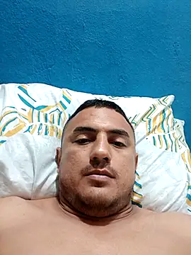 Snapshot of Geral_Yeraldyn09 chatting on 23, 9, 2025 Geral Yeraldyn09 online show from 23, 9, 2025