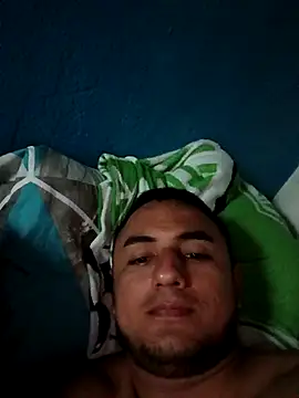 Snapshot of Geral_Yeraldyn09 chatting on 27, 9, 2025 Geral Yeraldyn09 online show from 27, 9, 2025