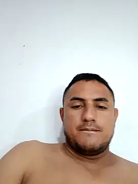 Snapshot of Geral_Yeraldyn09 chatting on 30, 10, 2025 Geral Yeraldyn09 online show from 30, 10, 2025