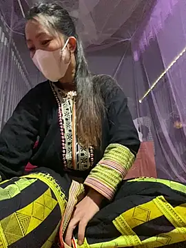 Huong-Ly online show from 19, 2, 2026