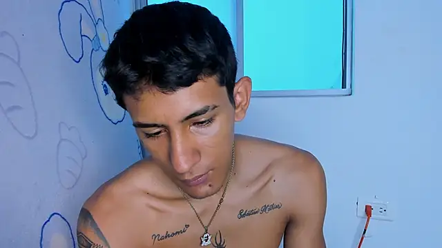 Snapshot of porno_king69 chatting on 27, 11, 2025 porno king69 online show from 27, 11, 2025