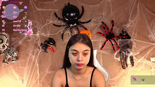 Snapshot of Leila_Hefner chatting on 16, 10, 2025 Leila Hefner online show from 16, 10, 2025