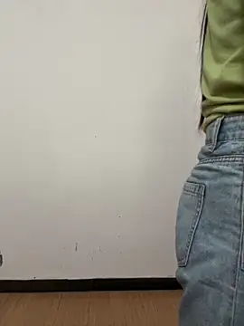 Snapshot of crhong666 chatting on 22, 9, 2025 crhong666 online show from 22, 9, 2025