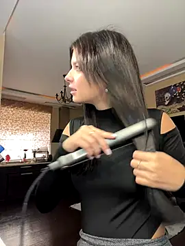 Snapshot of kimberlyy77 chatting on 20, 9, 2025 kimberlyy77 online show from 20, 9, 2025