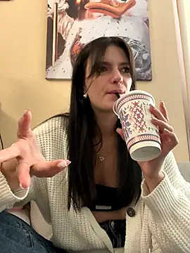 Snapshot of kimberlyy77 chatting on 2, 10, 2025 kimberlyy77 online show from 2, 10, 2025