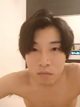 Snapshot of tanaka113 chatting on 5, 5, 2026 tanaka113 online show from 5, 5, 2026