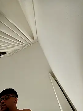 Snapshot of a23c43 chatting on 14, 10, 2025 a23c43 online show from 14, 10, 2025