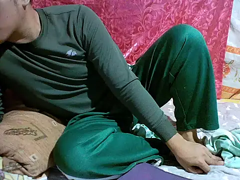 Snapshot of alhex_gay26 chatting on 10, 9, 2025 alhex gay26 online show from 10, 9, 2025