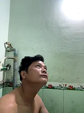 Snapshot of hotboy2x chatting on 17, 9, 2025 hotboy2x online show from 17, 9, 2025