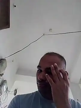 Snapshot of altafhyd chatting on 12, 9, 2025 altafhyd online show from 12, 9, 2025