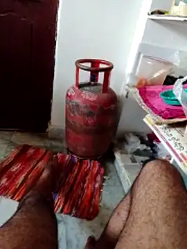 Snapshot of altafhyd chatting on 4, 11, 2025 altafhyd online show from 4, 11, 2025