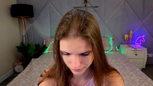 Snapshot of PussyOnLuck chatting on 14, 10, 2025 PussyOnLuck online show from 14, 10, 2025