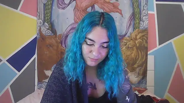 Snapshot of peetitefairy chatting on 2, 10, 2025 peetitefairy online show from 2, 10, 2025