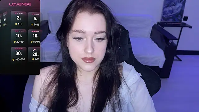 Snapshot of Sunshine_J chatting on 23, 11, 2025 Sunshine J online show from 23, 11, 2025