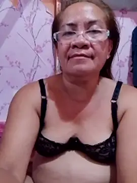 Snapshot of vickyhot1966 chatting on 20, 2, 2026 vickyhot1966 online show from 20, 2, 2026