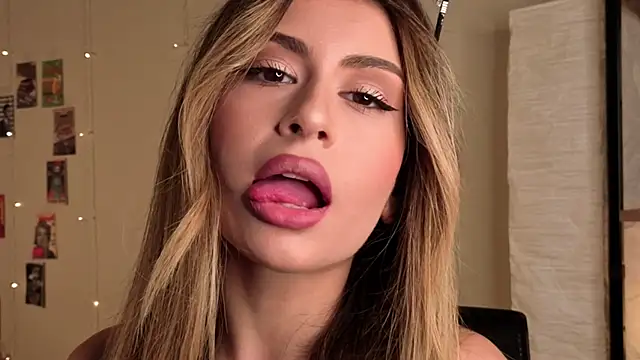 GeorginaHarn online show from 16, 10, 2025